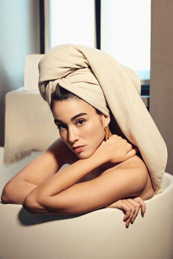 Audry BTowel - Image 12