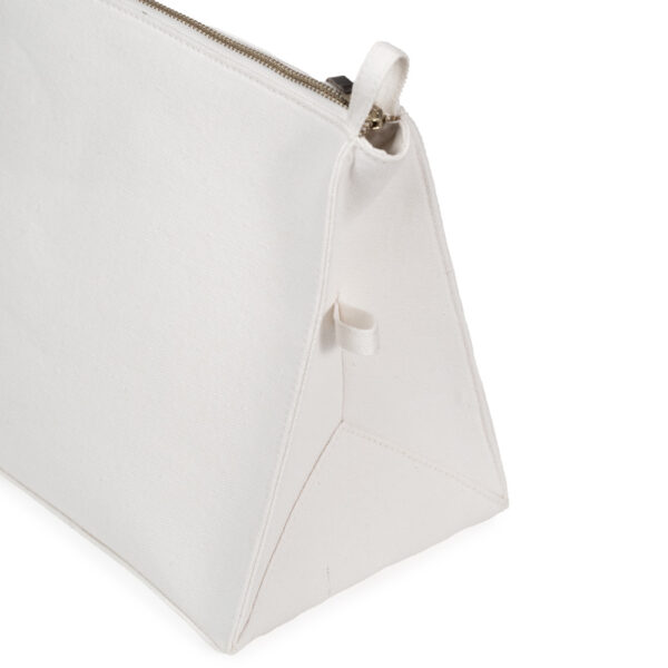 White cotton canva zipper clutch